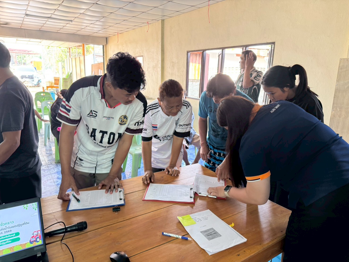 title - ส.ป.ก.จันทบุรี ฝึกอบรมโครงการฝายชะลอน้ำแบบชั่วคราวสำหรับการเพิ่มประสิทธิภาพของแหล่งน้ำในเขตปฏิรูปที่ดิน กิจกรรมฝายชะลอน้ำแบบชั่วคราวสำหรับการเพิ่มประสิทธิภาพของแหล่งน้ำในเขตปฏิรูปที่ดิน ปีงบประมาณ พ.ศ. 2569 